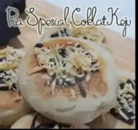 Pia coklat keju Baru
