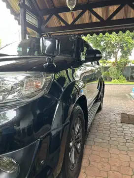 Fortuner Diesel 2.5 VNT TRD 2014 AT