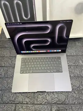 MacBook M3 Pro 16 inchi 18GB/512GB Garansi Resmi iBox Second  Like New