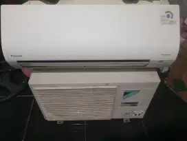 AC DAIKIN INVERTER 1 PK