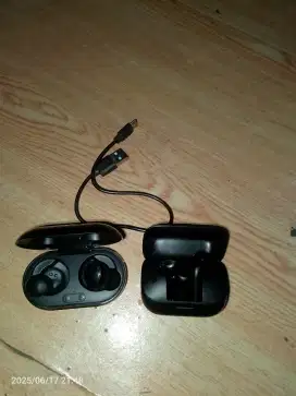 Samsung Buds & soundcore K20i