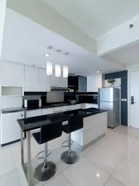 Apartemen Ciputra World Via Vue Full Furnish 3 Bedroom Termurah