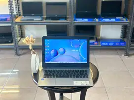 PROMO LAPTOP ASUS X441M INTEL CELERON-N4000/SSD128GB/RAM4GB