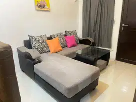 Sofa L hitam abu