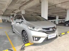 [OLXMOBBI] Low Angs Honda Jazz 1.5 RS Bensin-AT 2017 6OQ B