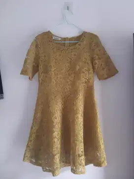 DRESS BROKAT MEWAH CANTIK BERFURING