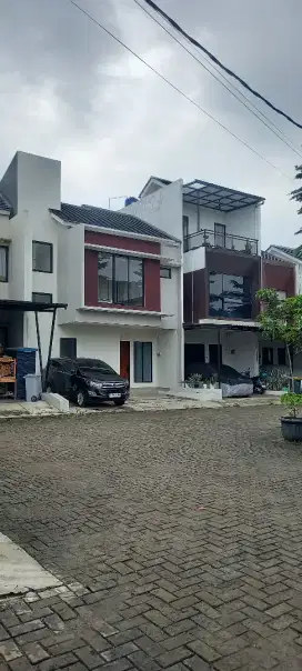 READY UNIT RUMAH MINIMALIS 2 LANTAI PONDOK LABU 95² LB. 112m²