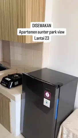 DISEWA APARTEMEN STUDIO DI SUNTER PARK VIEW LANTAI 23 FURNISH
