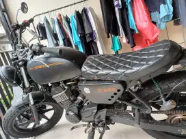 MOTOR CUSTOM BASIC MEGAPRO MONO 2011