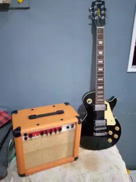 Gitar Electric Gibson Les Paul Custom
Plus Amply