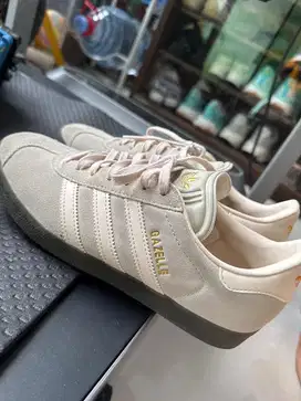 Sepatu addidas gazelle ori
