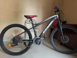 Sepeda MTB genio M347