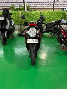 Scoppy stylish 2019 hitam