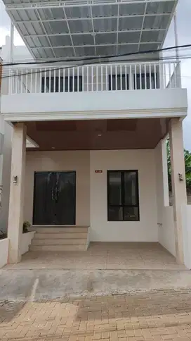 RUMAH 2 LANTAI READY STOCK FULL BALCONE