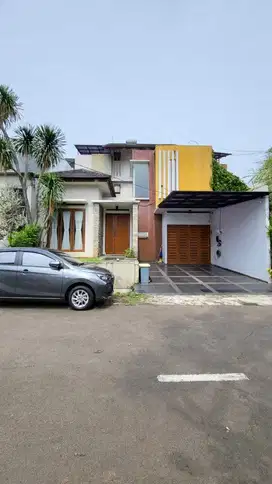 Dijual Rumah 2 Lantai Siap Huni di Sektor 9 SC-16338