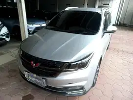 DP Rendah  8JT Wuling Cortez 1.5 CT Lux Bensin-AT 2019 Silver
