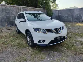 Xtrail 2.5 CVT pajak hidup tinggal pakai