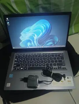 Laptop asus  A416  8/256.