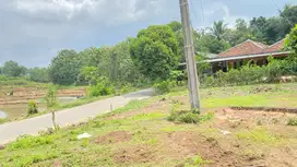 Kavling strategis pinggir jalan cocok untuk Hunian/usaha. hanya 800rb