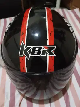Jual Cepat Helm Merk KBR Warna Hitam Merah Murah Masih Baru Bisa Nego