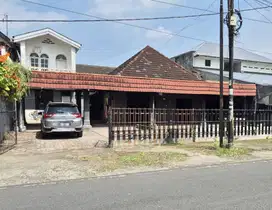 Rumah disewakan
