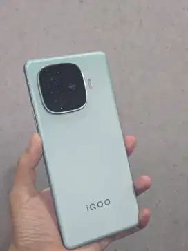 Second Vivo Iqoo Z9 8+8/256gb Ex Display