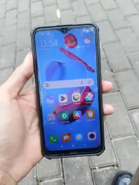 Redmi 8 4/64gb Orian