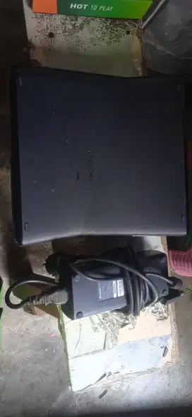 XBOX 360 320gb minus