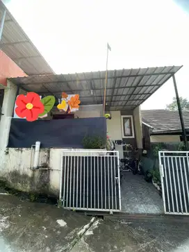 Rumah komplek ujung Berung Bandung dekat alun2