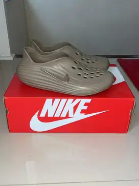 SANDAL Nike react X Rejuven8
