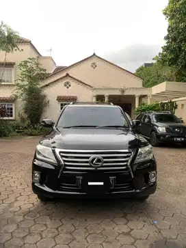 2012 Lexus Lx570 AT