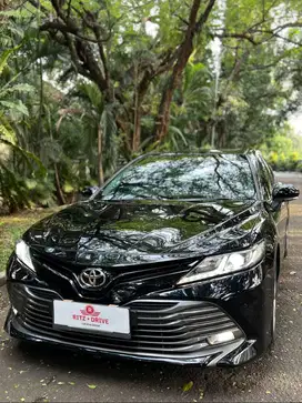 Toyota Camry 2020 V 2.5 AT