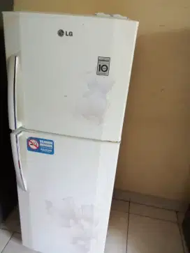 kulkas LG 2 pintu