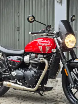 Moge Classic Street Twin 900 th 2019 Odo 5rb Modif Like New Siap Gas