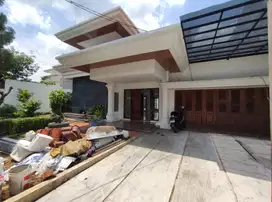 Disewakan Rumah di Jeruk Purut, Kemang