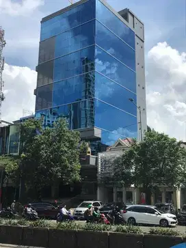 Jual Gedung Brand New 8 Setengah Lantai KH Mas Mansyur