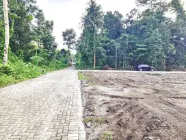 Area Kampus UII! Tanah SHM 217m² Jalan 6m Cocok Kost ataupun Hunian