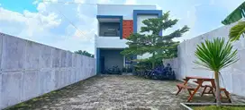 Dijual Rumah 2 Lantai Minimalis Mewah Tepi Hamparan Persawahan