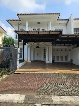 Dijual Rumah Luas 290 m Siap Huni di Legenda Wisata Cibubur
