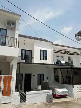 Rumah 2 lantai Cantik Mewah Sertipikat sudah SHM