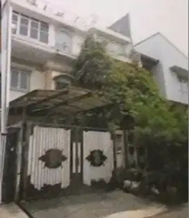 A65 Jual Rumah Besar Jalan Lega Termurah di Permata Buana Puri Indah