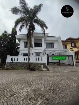 Dijual Rumah Cantik ada Kolam Renang di Perumahan Pakuan Bogor.