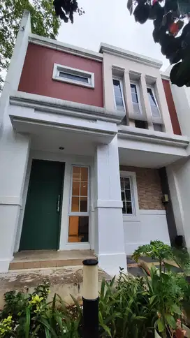 Dijual Rumah Cantik belum pernah di Huni di Savia BSD