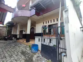 Rumah kos tingkat 13 pintu Grendeng kompleks kampus UNSOED Purwokerto