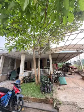 DIJUAL CEPAT BUTUH UANG RUMAH LEGENDA WISATA CIBUBUR