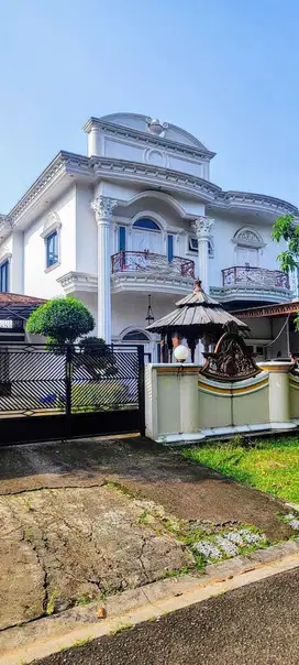 Rumah Mewah, Asri  Di Perumahan Ekslusif Dukuh Bima Tambun Selatan