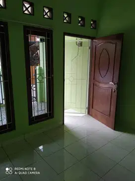 Disewakan Rumah di Griya Loka BSD Rapih Siap Huni