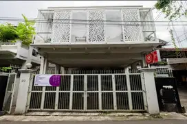 Penjaga Kos Griya Raflesia Jakarta