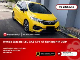 [ LOW KM ] Honda Jazz RS 1.5L GK5 CVT AT Kuning 2019/2020