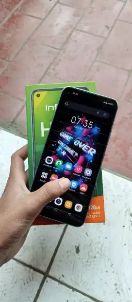 Infinik hot 10 4/128